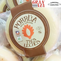 Queso artesano de Purrúa de tres leches